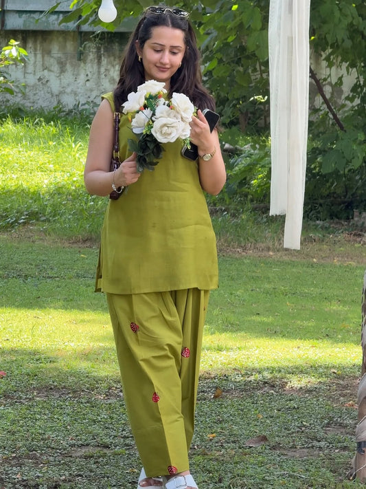 Strawberry Farsi Salwar Set