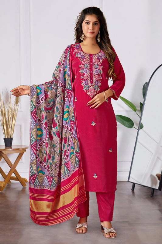 Laban Three Piece Set in Chanderi Silk Shimmer